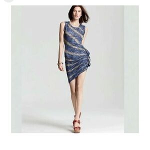 BCBGMAXARIA Side Ruffle Safira Dress NWOT size M blue and beige